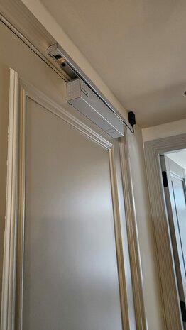 Dorma TS 99 FL voorzijde met Fito-Fit 23010 en FIT-TR24 ander zijde